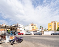 Resale - Apartment / Duplex - Punta Prima