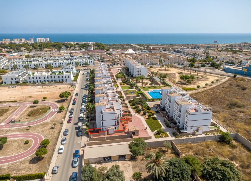 Resale - Apartment / Duplex - Punta Prima