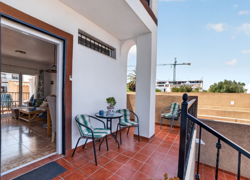 Resale - Apartment / Duplex - Punta Prima