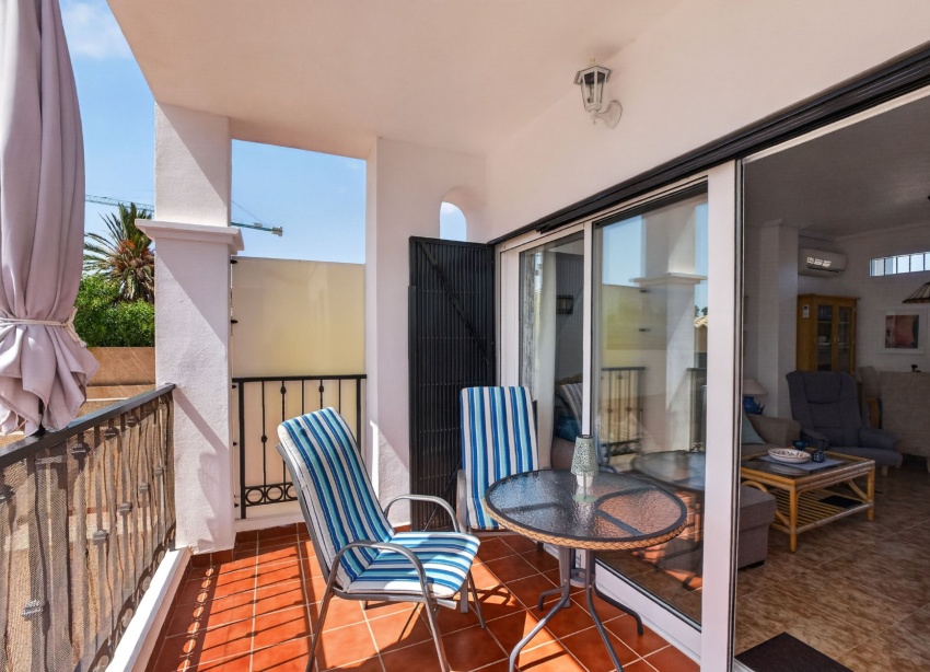 Resale - Apartment / Duplex - Punta Prima
