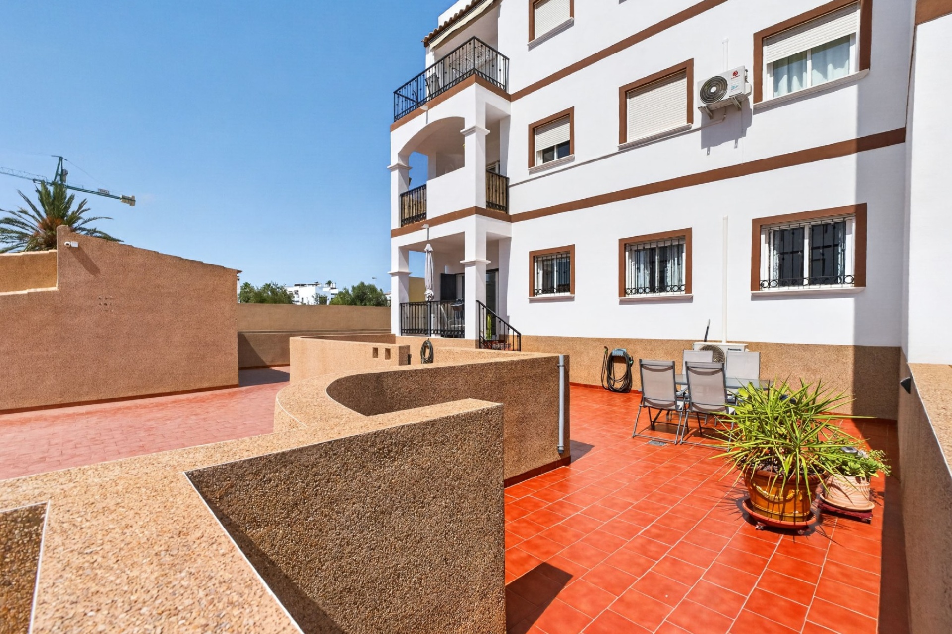 Resale - Apartment / Duplex - Punta Prima