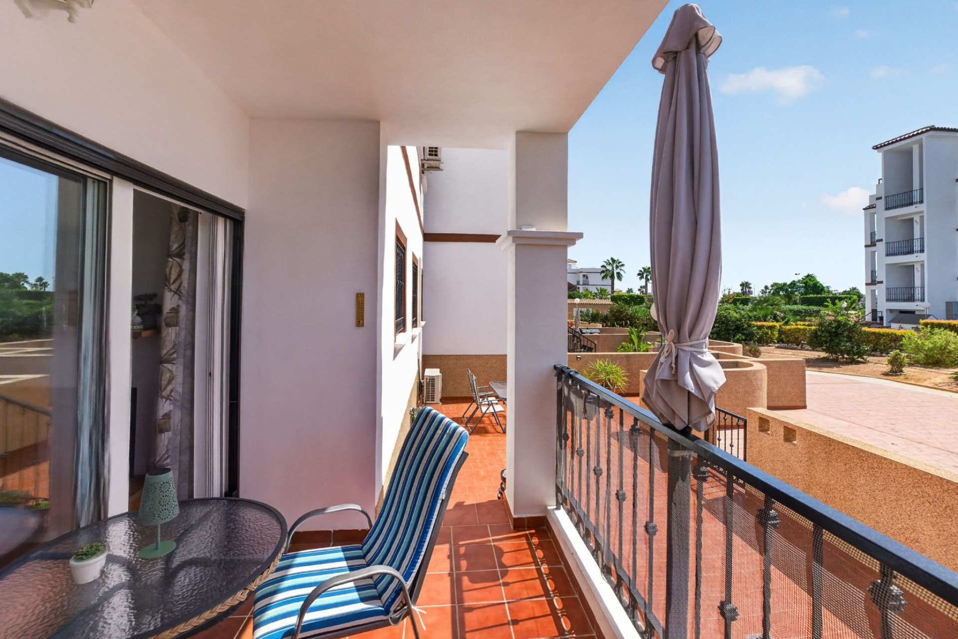 Resale - Apartment / Duplex - Punta Prima