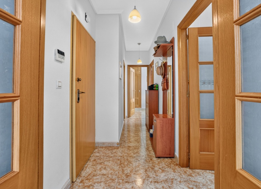 Resale - Apartment / Duplex - Punta Prima