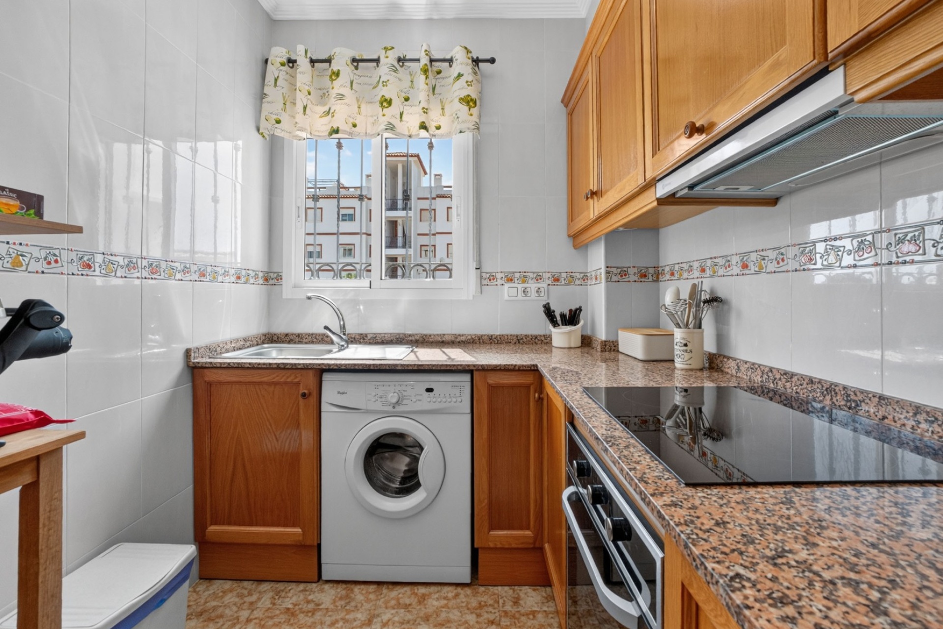 Resale - Apartment / Duplex - Punta Prima