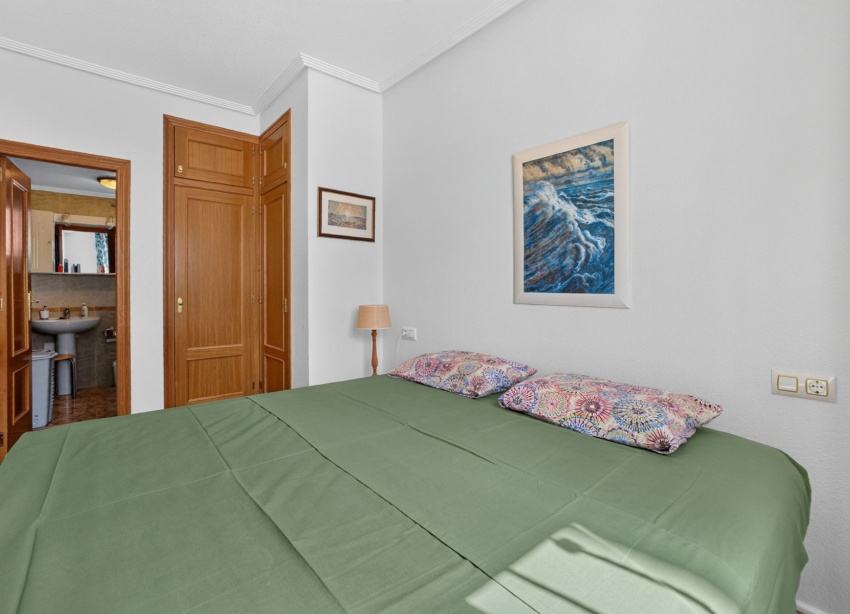 Resale - Apartment / Duplex - Punta Prima