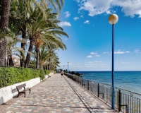Resale - Apartment / Duplex - Punta Prima