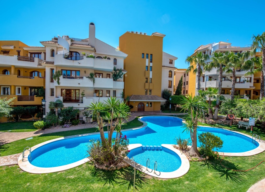 Resale - Apartment / Duplex - Punta Prima