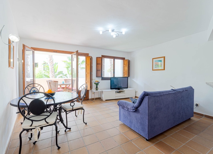 Resale - Apartment / Duplex - Punta Prima