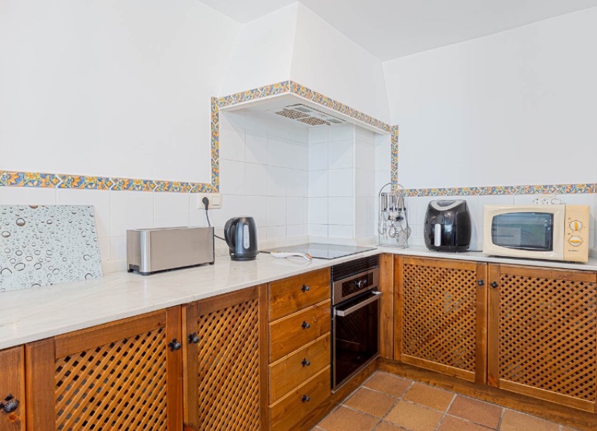Resale - Apartment / Duplex - Punta Prima