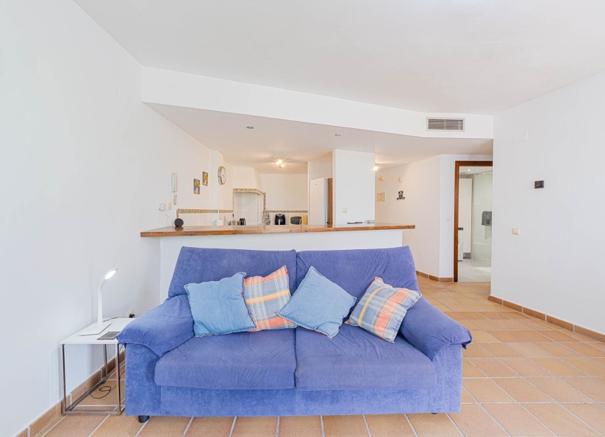 Resale - Apartment / Duplex - Punta Prima