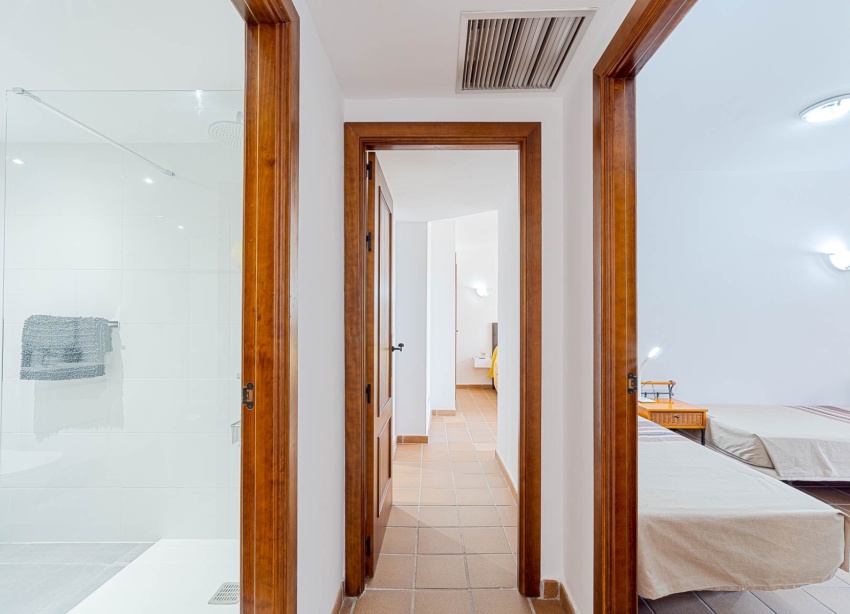 Resale - Apartment / Duplex - Punta Prima