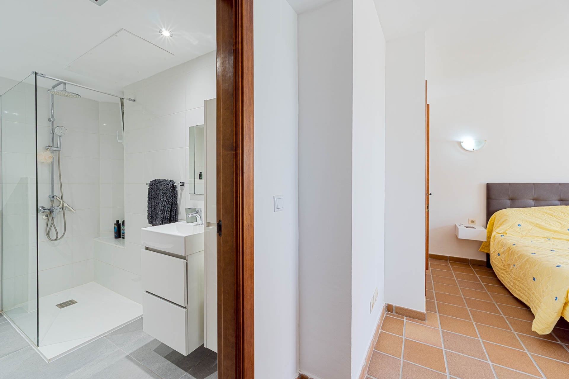 Resale - Apartment / Duplex - Punta Prima