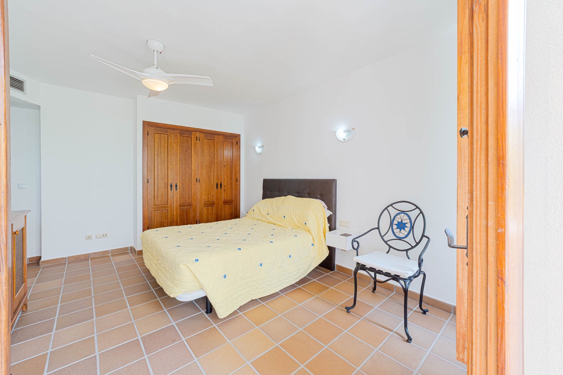 Resale - Apartment / Duplex - Punta Prima