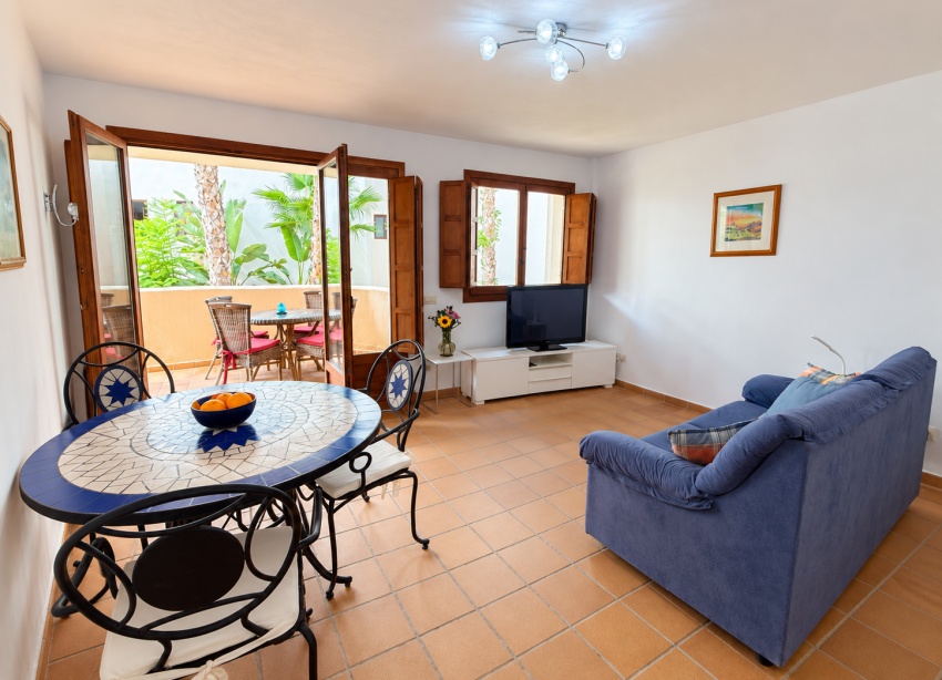 Resale - Apartment / Duplex - Punta Prima