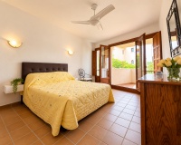 Resale - Apartment / Duplex - Punta Prima