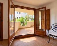 Resale - Apartment / Duplex - Punta Prima