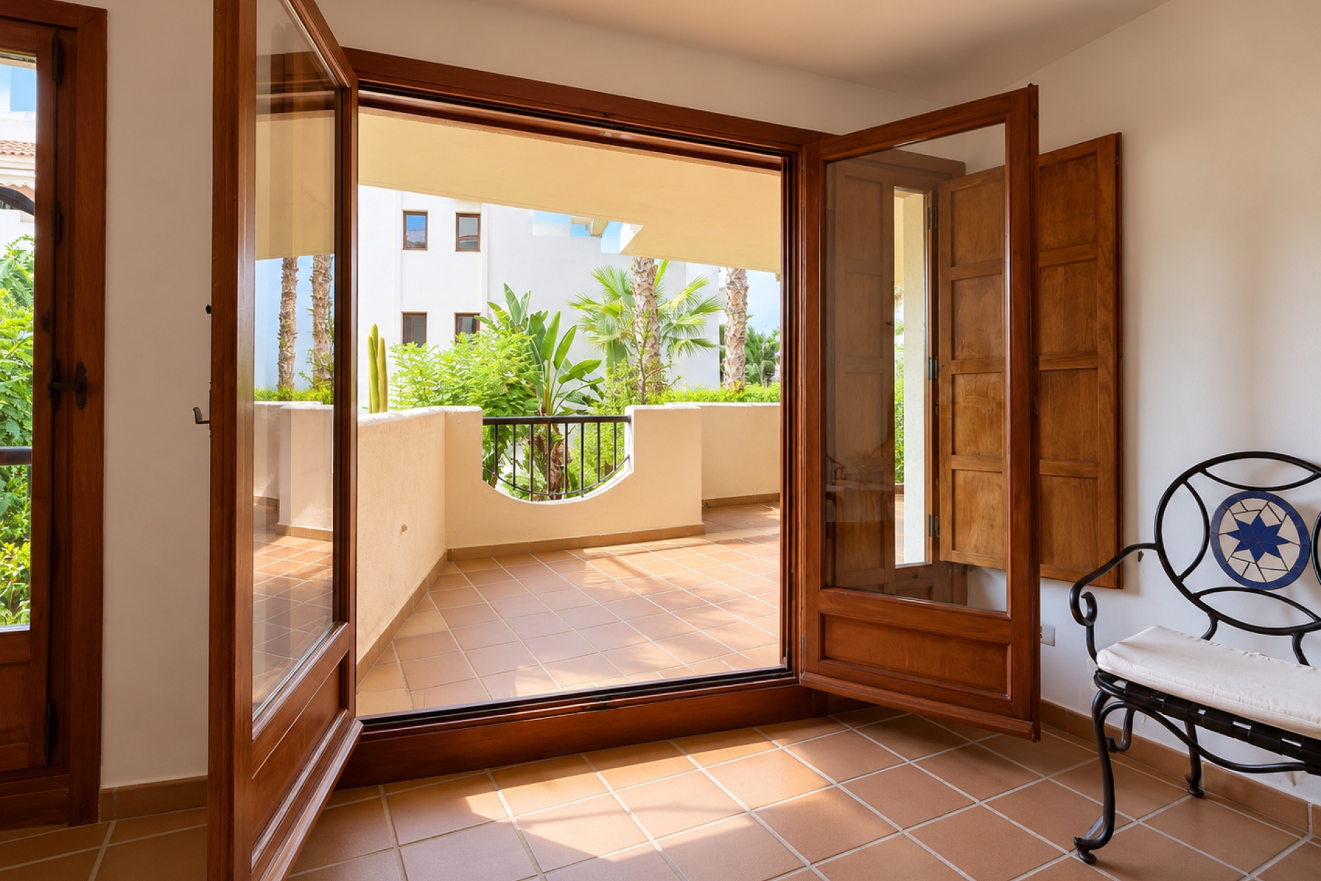 Resale - Apartment / Duplex - Punta Prima