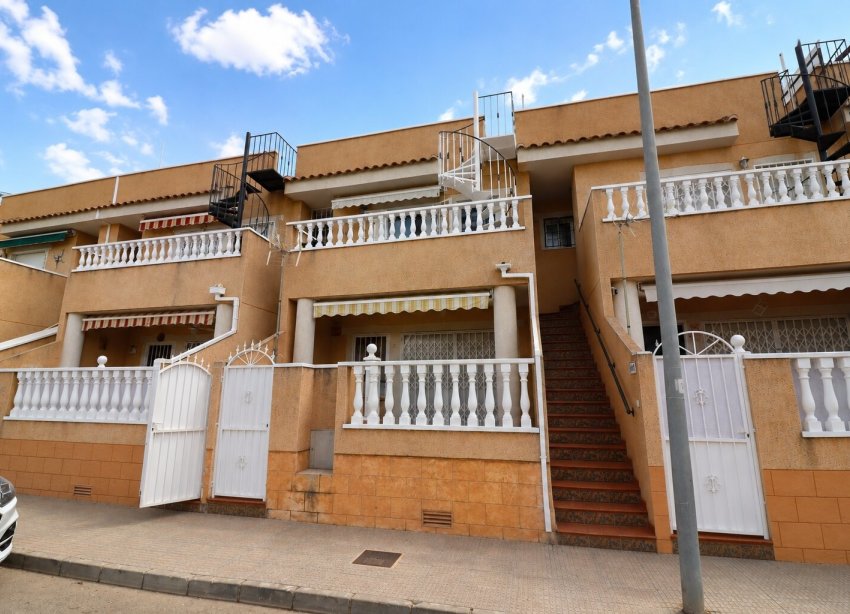 Resale - Apartment / Duplex - Rojales - Los Palacios