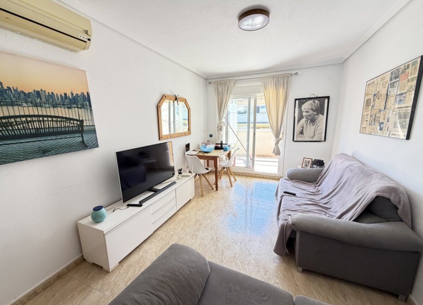 Resale - Apartment / Duplex - San Miguel de Salinas