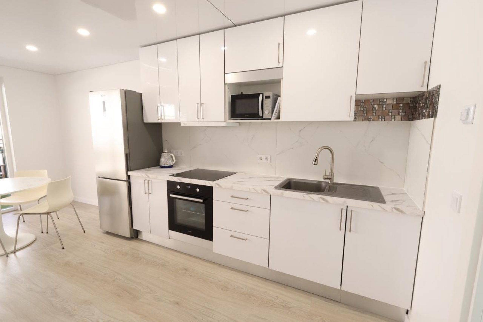 Resale - Apartment / Duplex - Torrevieja - Acequion