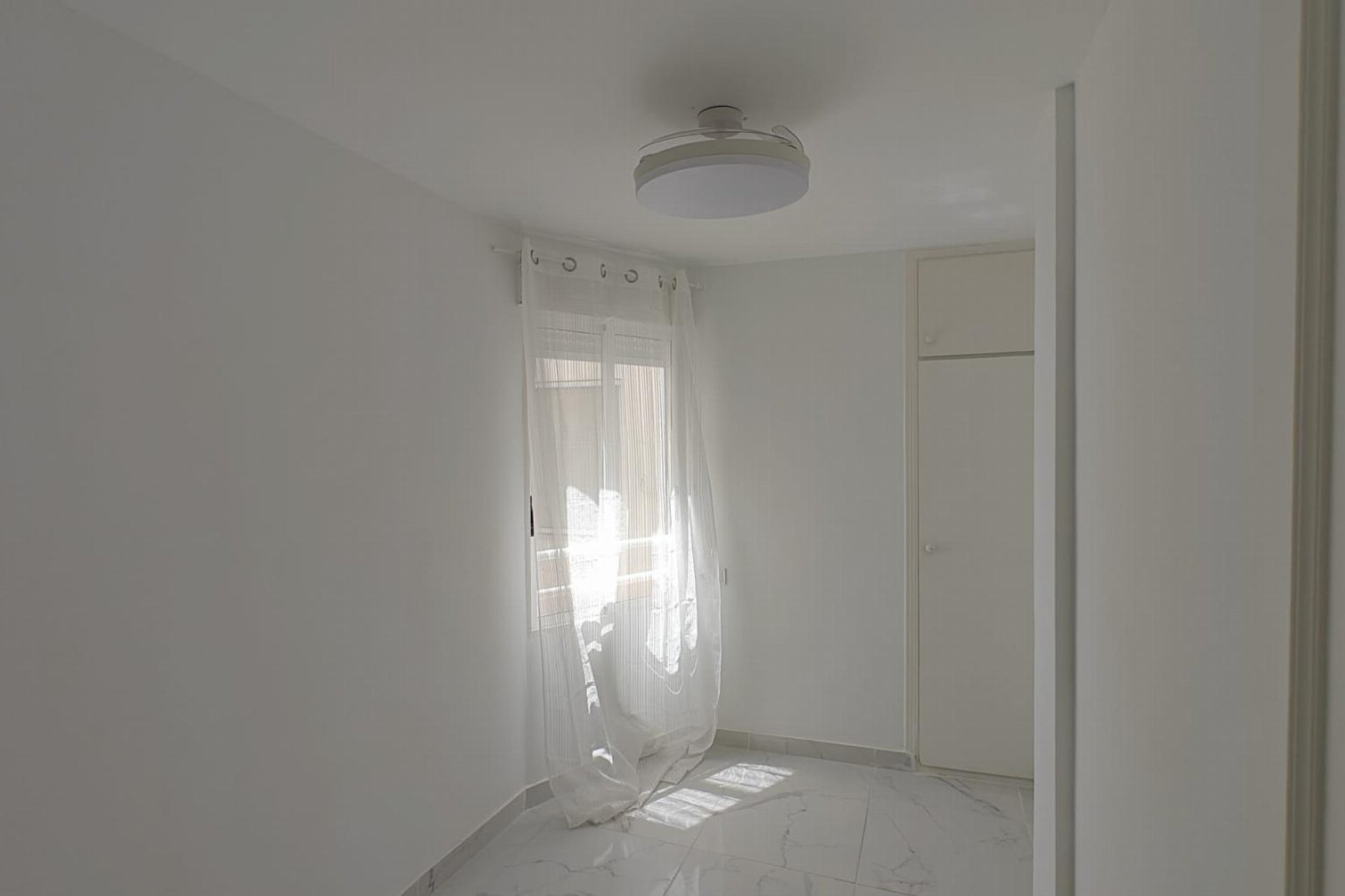 Resale - Apartment / Duplex - Torrevieja - Acequion