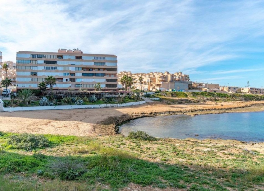 Resale - Apartment / Duplex - Torrevieja - Cabo Cervera