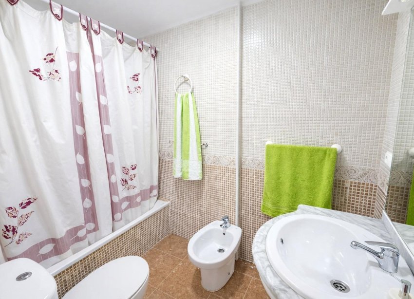 Resale - Apartment / Duplex - Torrevieja - Centro