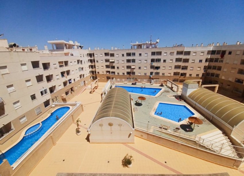 Resale - Apartment / Duplex - Torrevieja - Centro