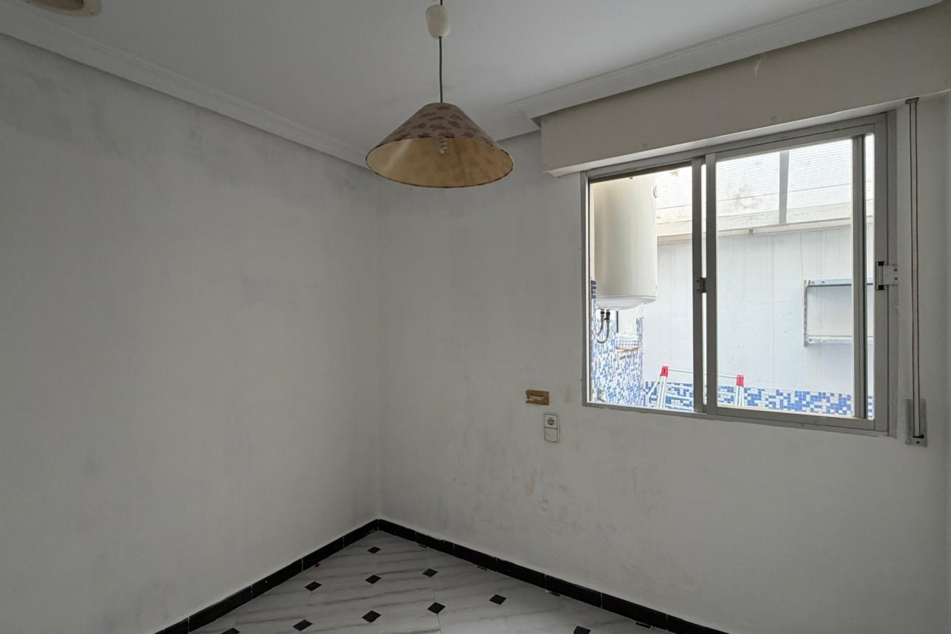 Resale - Apartment / Duplex - Torrevieja - Centro