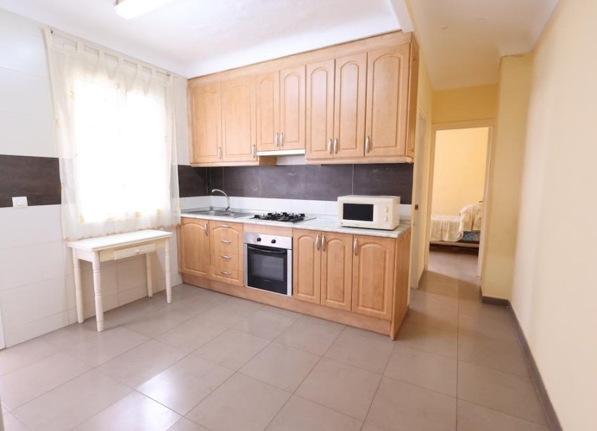 Resale - Apartment / Duplex - Torrevieja - Centro