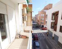 Resale - Apartment / Duplex - Torrevieja - Centro
