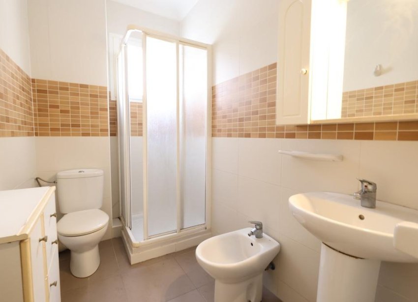 Resale - Apartment / Duplex - Torrevieja - Centro