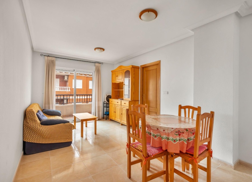 Resale - Apartment / Duplex - Torrevieja - Centro