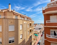 Resale - Apartment / Duplex - Torrevieja - Centro