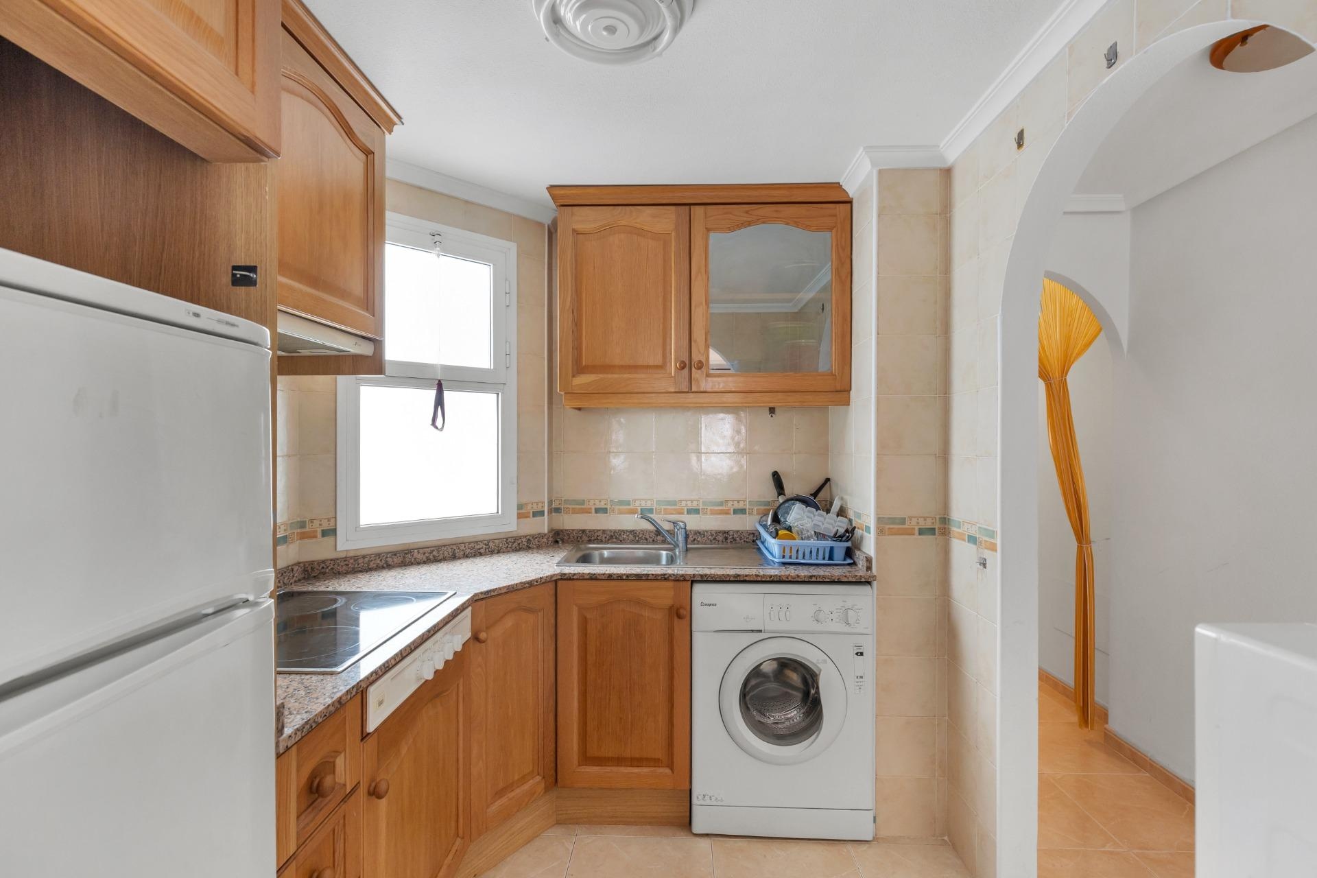 Resale - Apartment / Duplex - Torrevieja - Centro