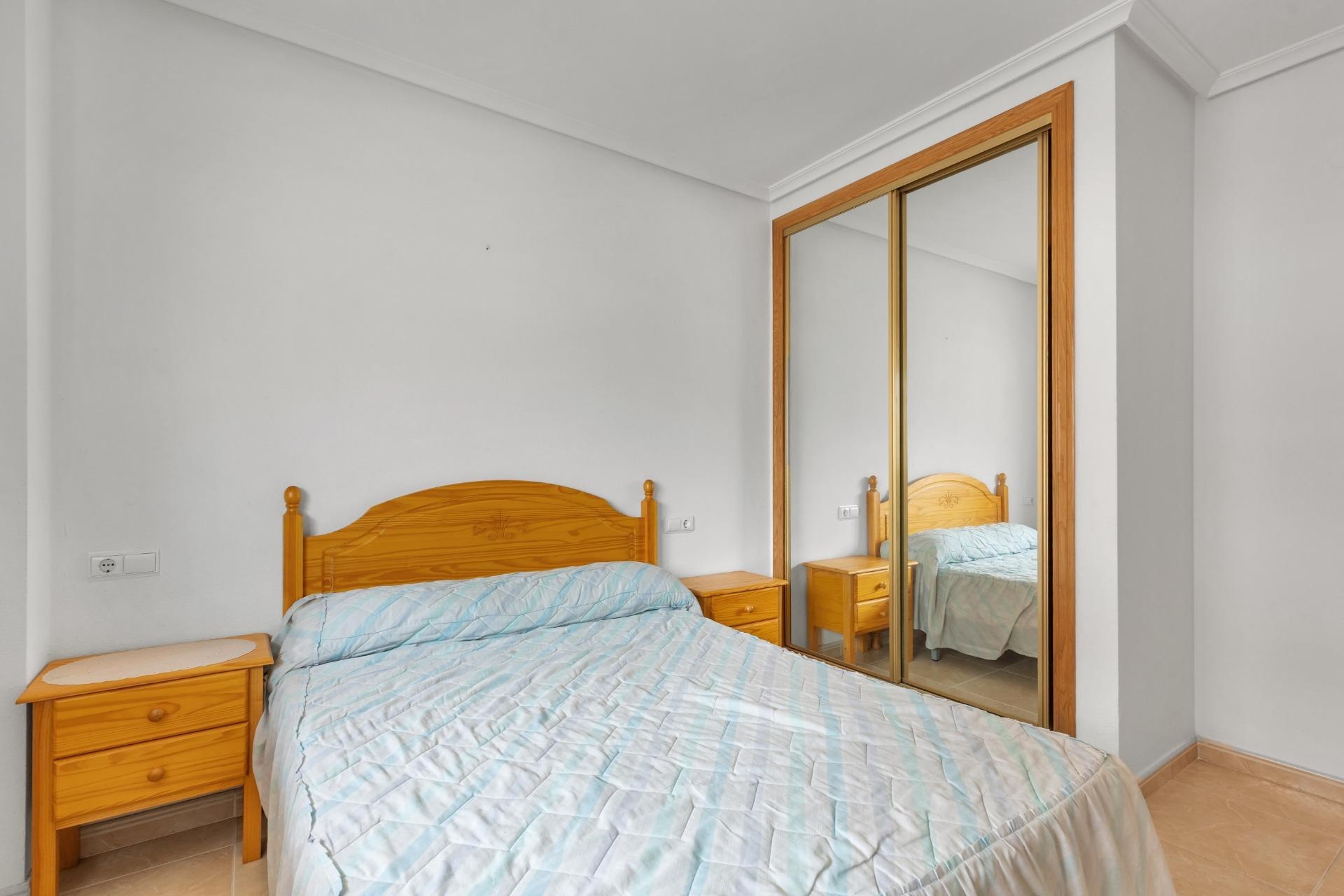 Resale - Apartment / Duplex - Torrevieja - Centro