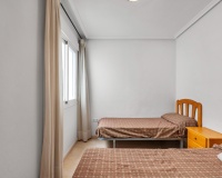Resale - Apartment / Duplex - Torrevieja - Centro