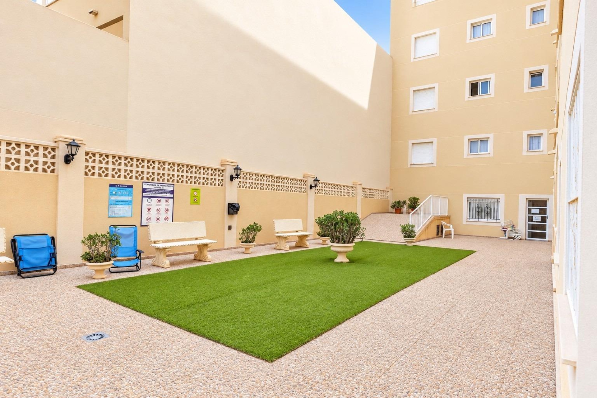 Resale - Apartment / Duplex - Torrevieja - Centro