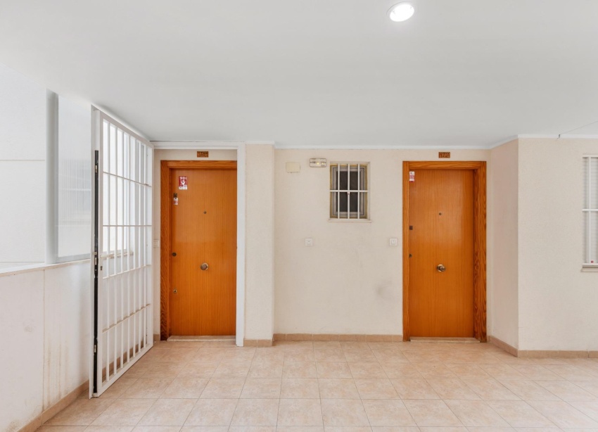 Resale - Apartment / Duplex - Torrevieja - El molino
