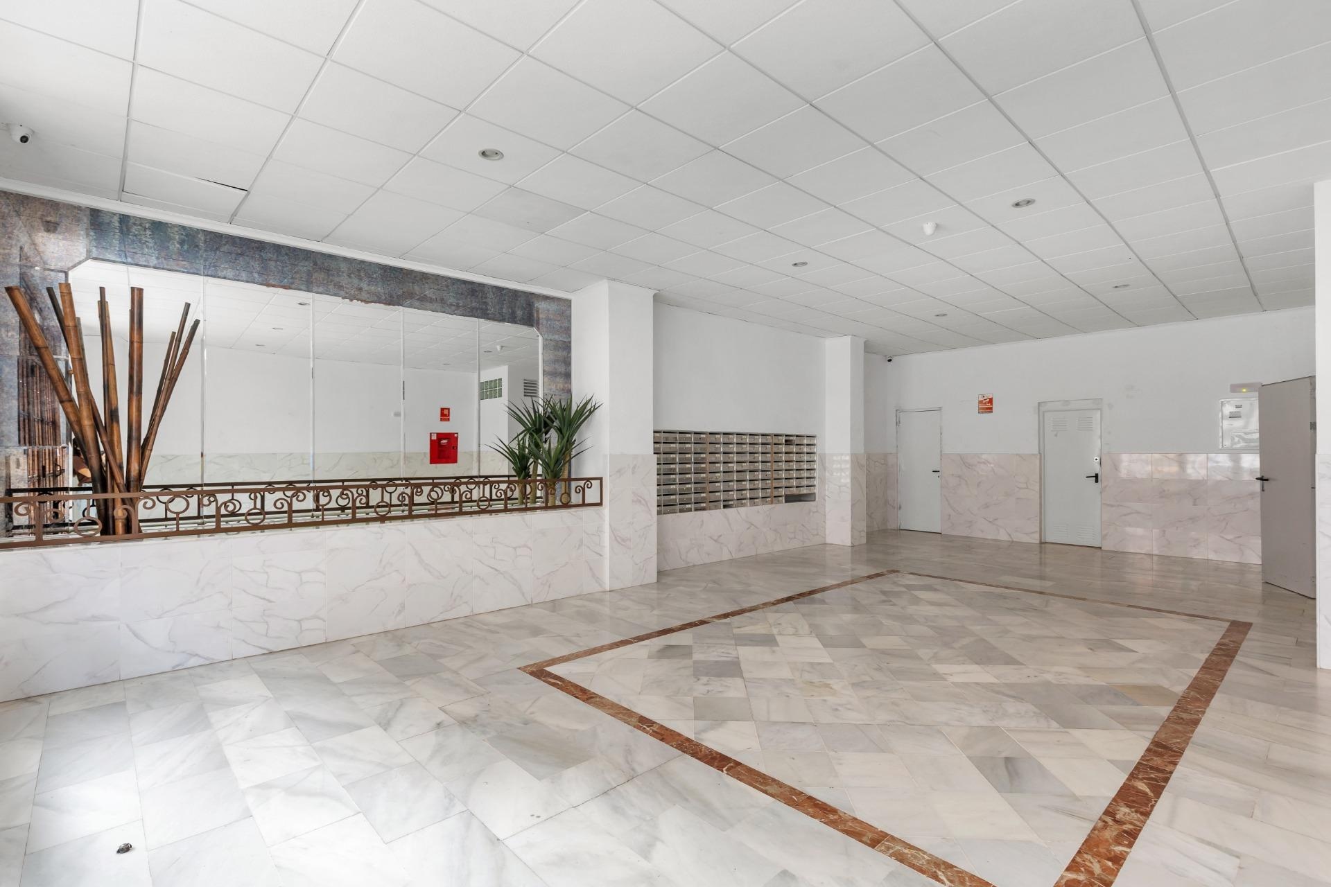 Resale - Apartment / Duplex - Torrevieja - El molino