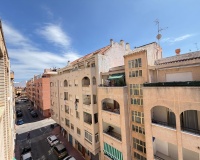 Resale - Apartment / Duplex - Torrevieja - Estacion de autobuses