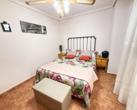 Resale - Apartment / Duplex - Torrevieja - Estacion de autobuses