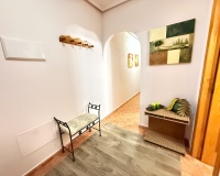 Resale - Apartment / Duplex - Torrevieja - Estacion de autobuses