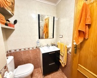 Resale - Apartment / Duplex - Torrevieja - Estacion de autobuses