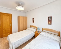 Resale - Apartment / Duplex - Torrevieja - Estacion de autobuses