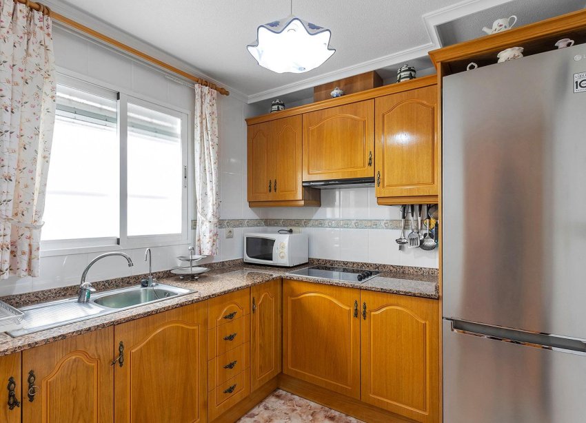 Resale - Apartment / Duplex - Torrevieja - La Mata