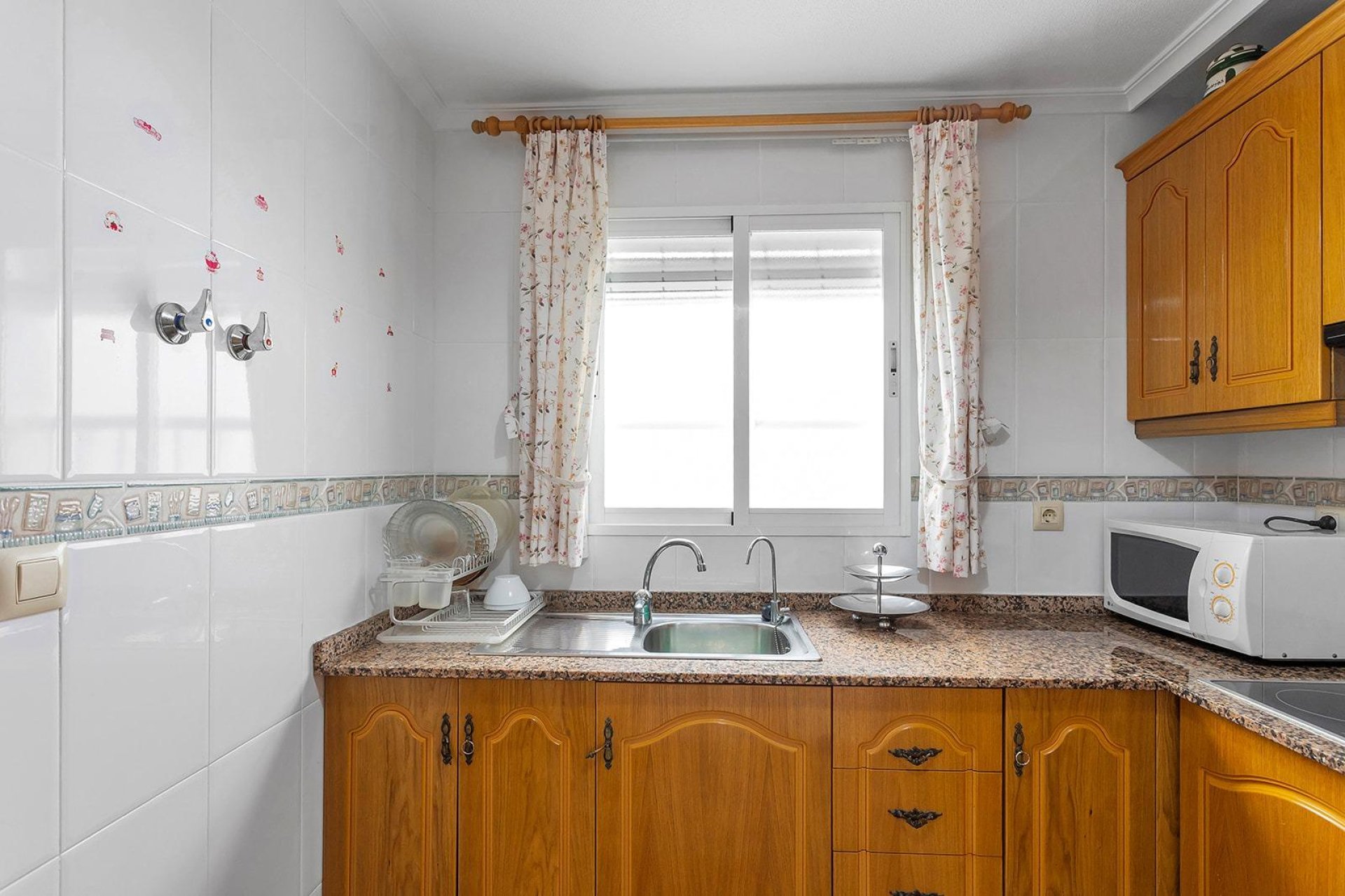 Resale - Apartment / Duplex - Torrevieja - La Mata