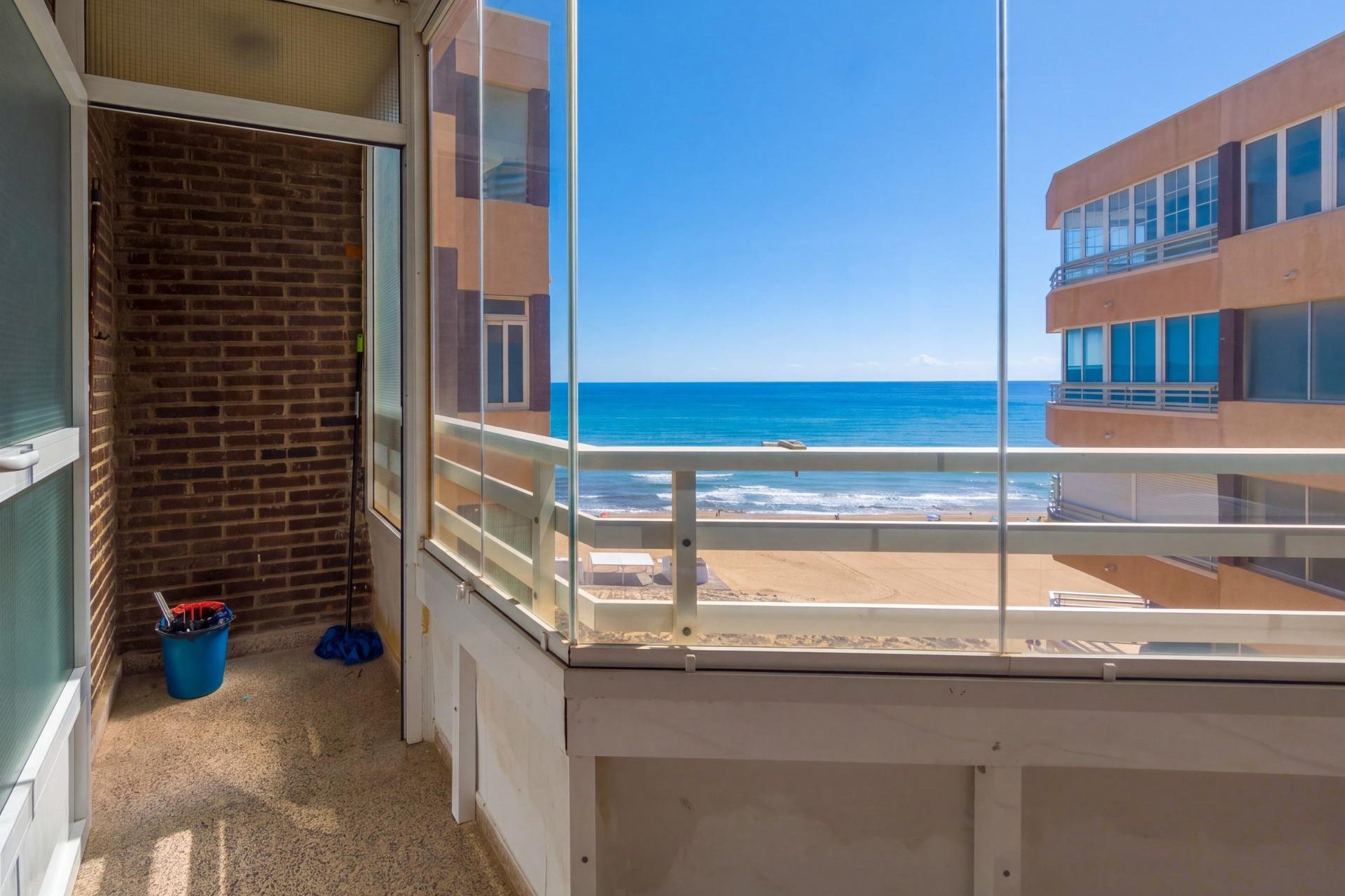 Resale - Apartment / Duplex - Torrevieja - La Mata