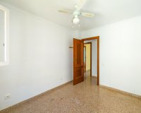 Resale - Apartment / Duplex - Torrevieja - La Mata