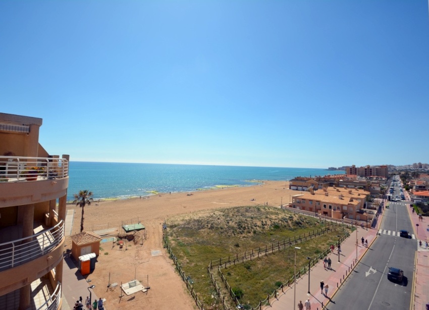 Resale - Apartment / Duplex - Torrevieja - La Mata
